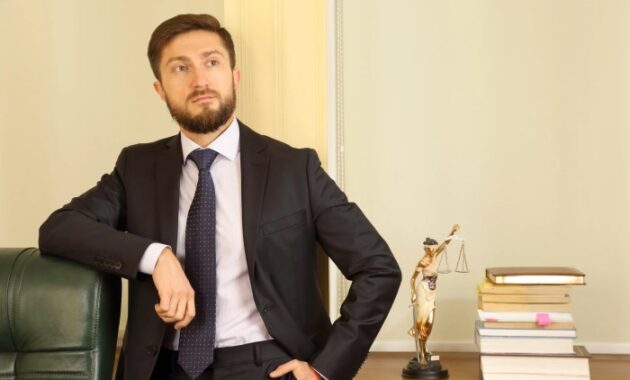 Solo attorney guide whether evaluate consultations decide minutes give learn case