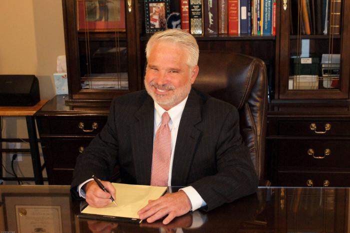 Louis attorneys chesterfield surrounding