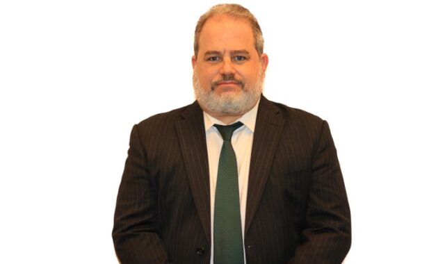 Firm island long business uniondale attorney nyc law formation wins corporate small awarded 6th rxr conveniently plaza located ny