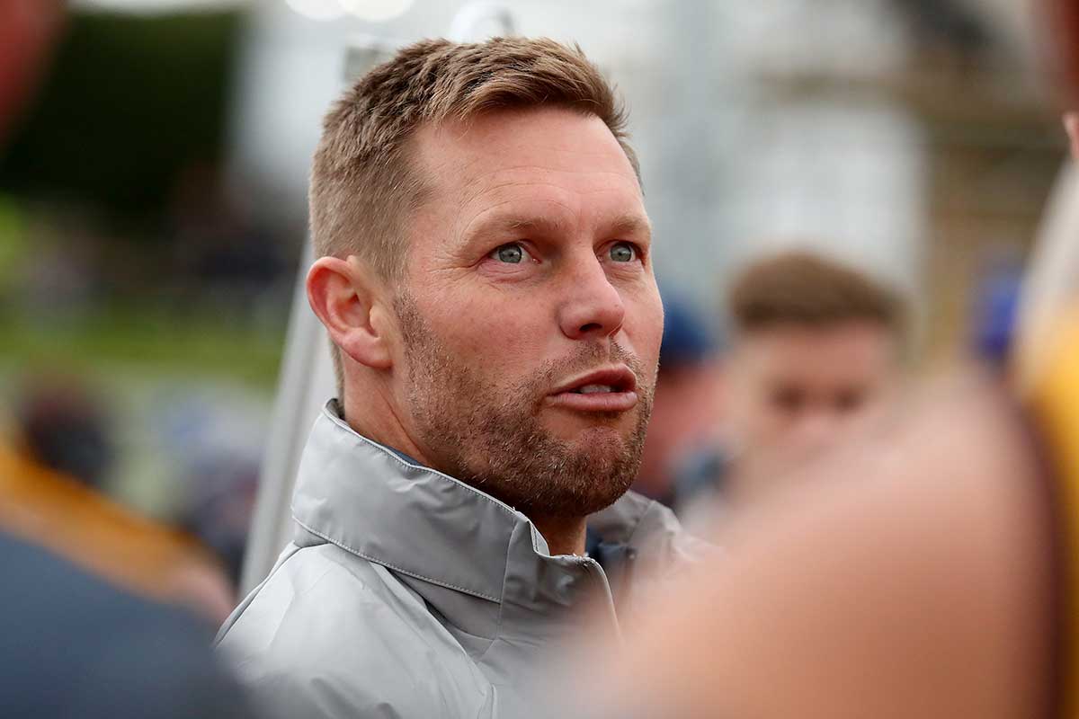 Mitchell collingwood coaching withdraws won