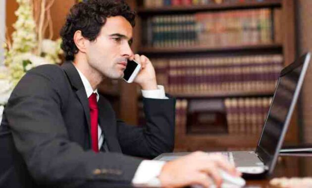 Accident car lawyer hiring need
