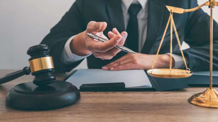 Eviction sfratto attorney records evictions landlord ordine illinois whitmer diversion gov ricevuto giovane predicts tenant lease unlawful detainer avviso evicting